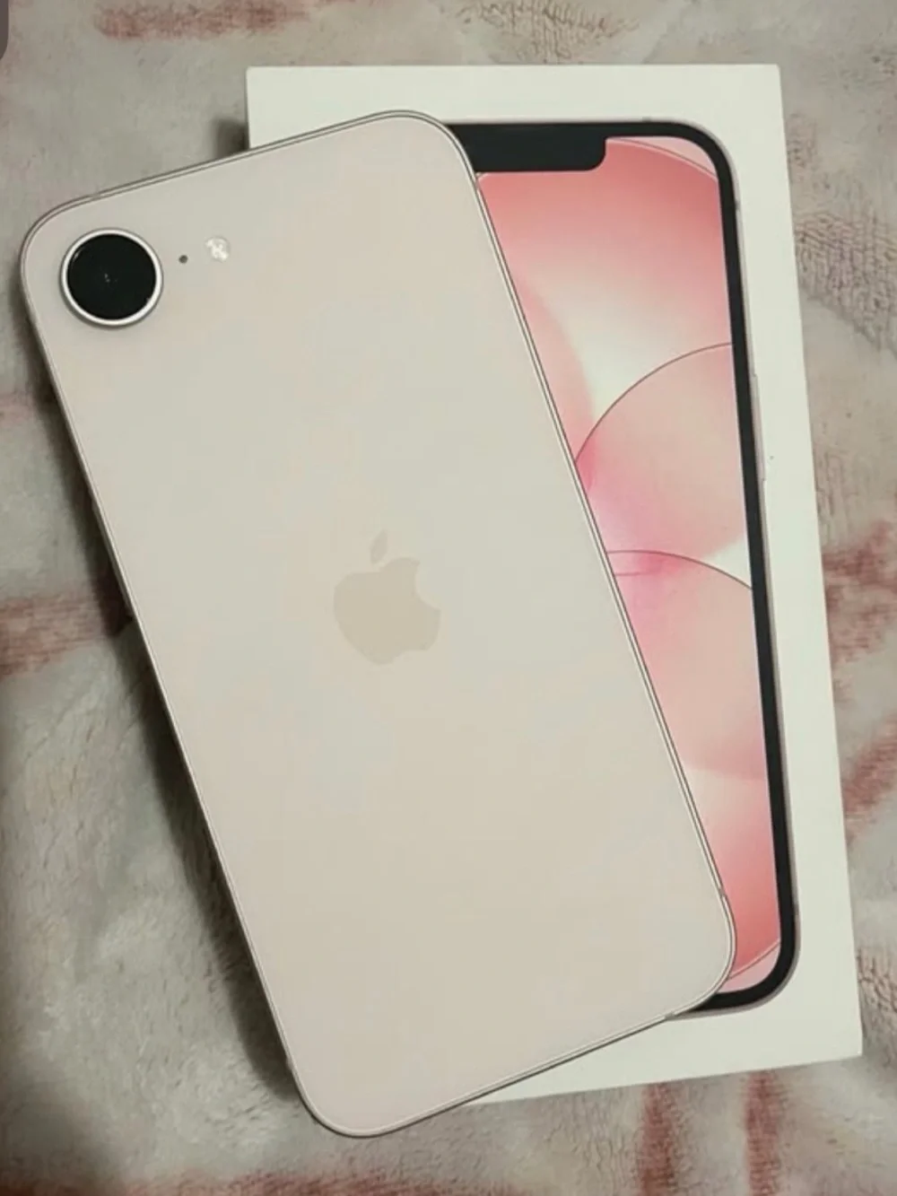 Apple iPhone 17e Soft Pink Smartphone ( unlocked )